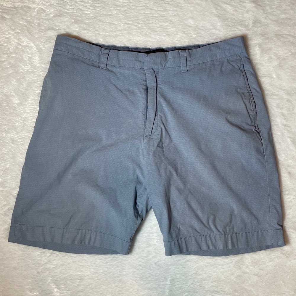 Banana Republic Aiden Club Shorts Mens 35 Light Blue Textured Diamond Chino